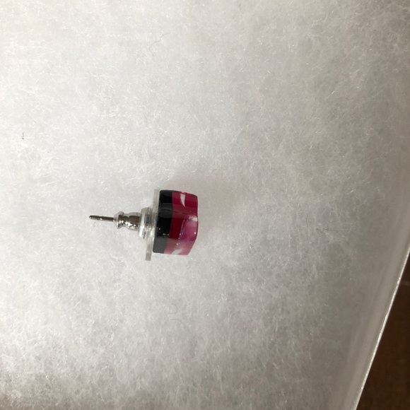 Red Hearts Glass Earrings - Picture 2 of 5